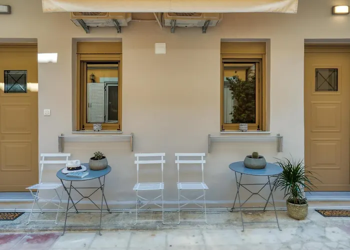 Andy's & Hari's Elegant Town Studios, By Zantewize * Zakynthos